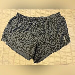 Reebok Women's Black Patterned Athletic Shorts